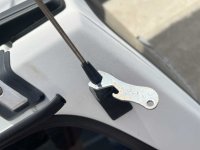 Volvo_240_Wagon_Antenna_Tool.jpg